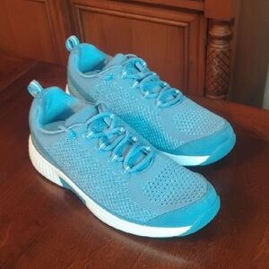 Orthofeet Walking Sneakers Size 11.5 M